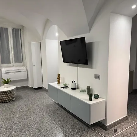 Nel Cuore Di Piazza Bresca